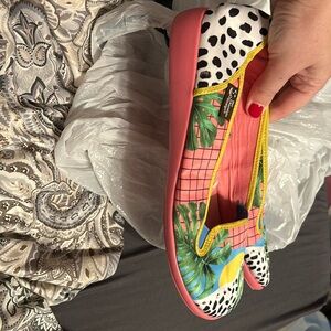 Hot chocolate slip on flats sz 9